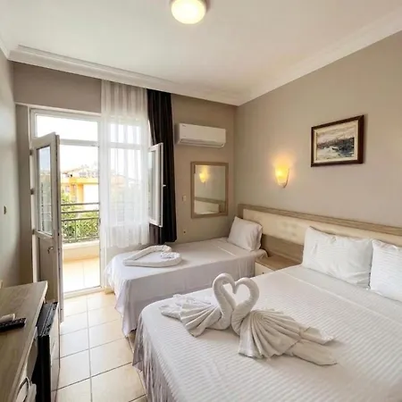 Jasmine Hotel *